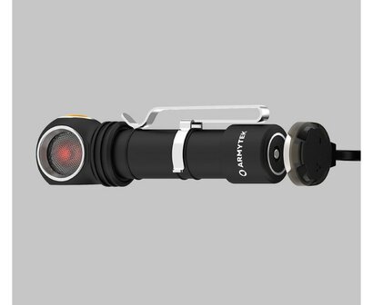 Zaklamp-LED-Oplaadbaar-1100-Lumen-Armytek-Wizard-C2-WR-Roodlicht_roodlicht