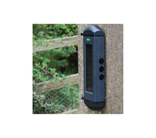 solar-beam-met-ext-bel-draadloze-bel-met-zakpieper-plug-and-play_aan_het_hek