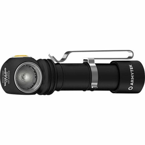 Armytek Wizard C2 Pro - Oplaadbaar - 2330 lumen - Warm Wit licht zijaanzicht