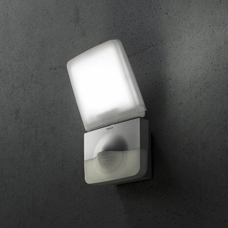 TheLeda P12 AL - Theben sensor LED-lamp met Bewegingsmelder - Wit - 11W lamp aan kantelbaar
